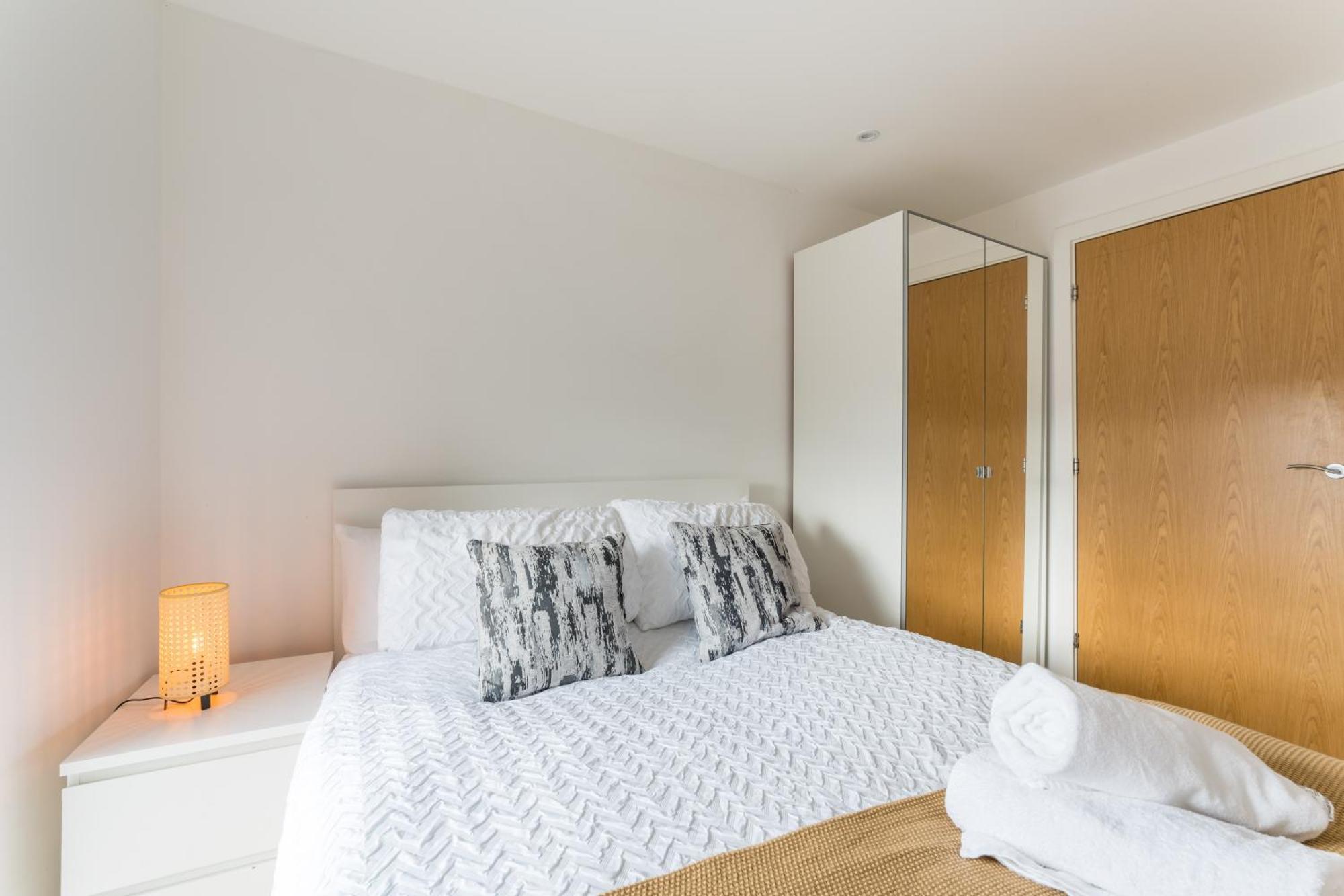 Drillzstays Apartments - Ethiad Free Parking Манчестер Экстерьер фото